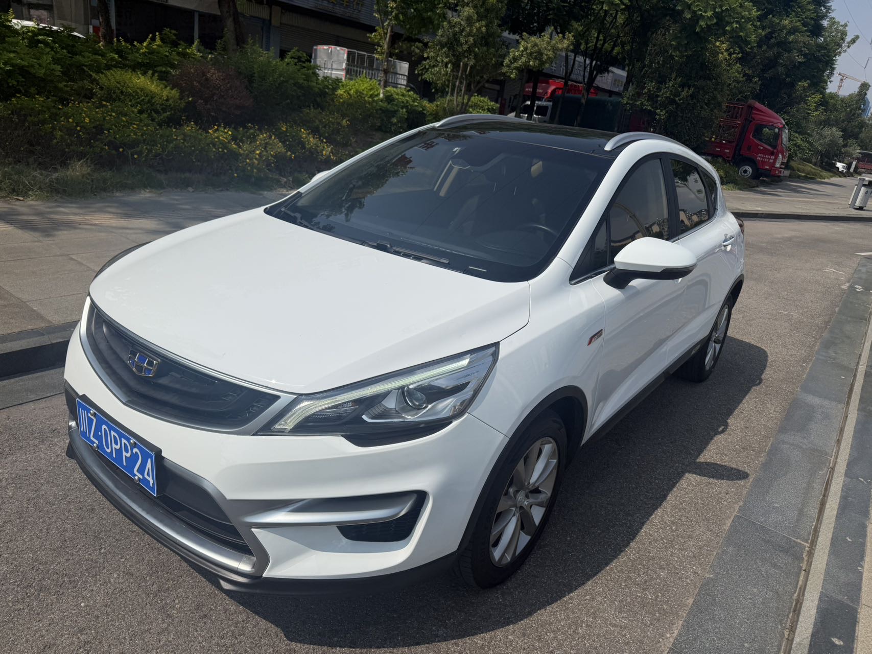 GEELY Emgrand GS 2018 GEELY Emgrand GS 2018 car image