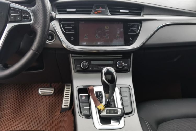 GEELY Emgrand GS 2019 #13 GEELY Emgrand GS 2019 car image #13