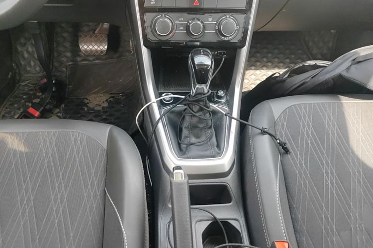 Volkswagen T-Cross 2022 изображение автомобиля #14