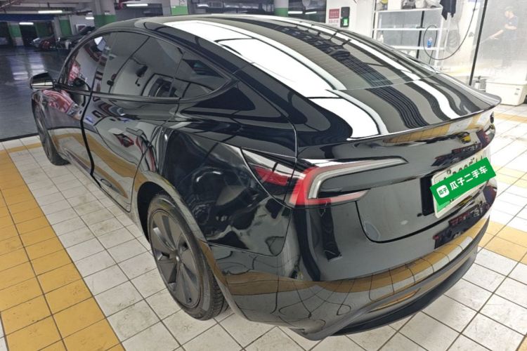 Tesla Model 3 2023 #5 Tesla Model 3 2023 car image #5