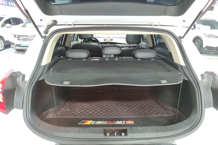 GEELY Emgrand GS 2018 car image #19