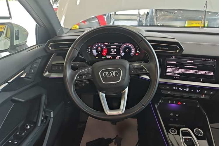 Audi A3 2025 imagen de coche #11