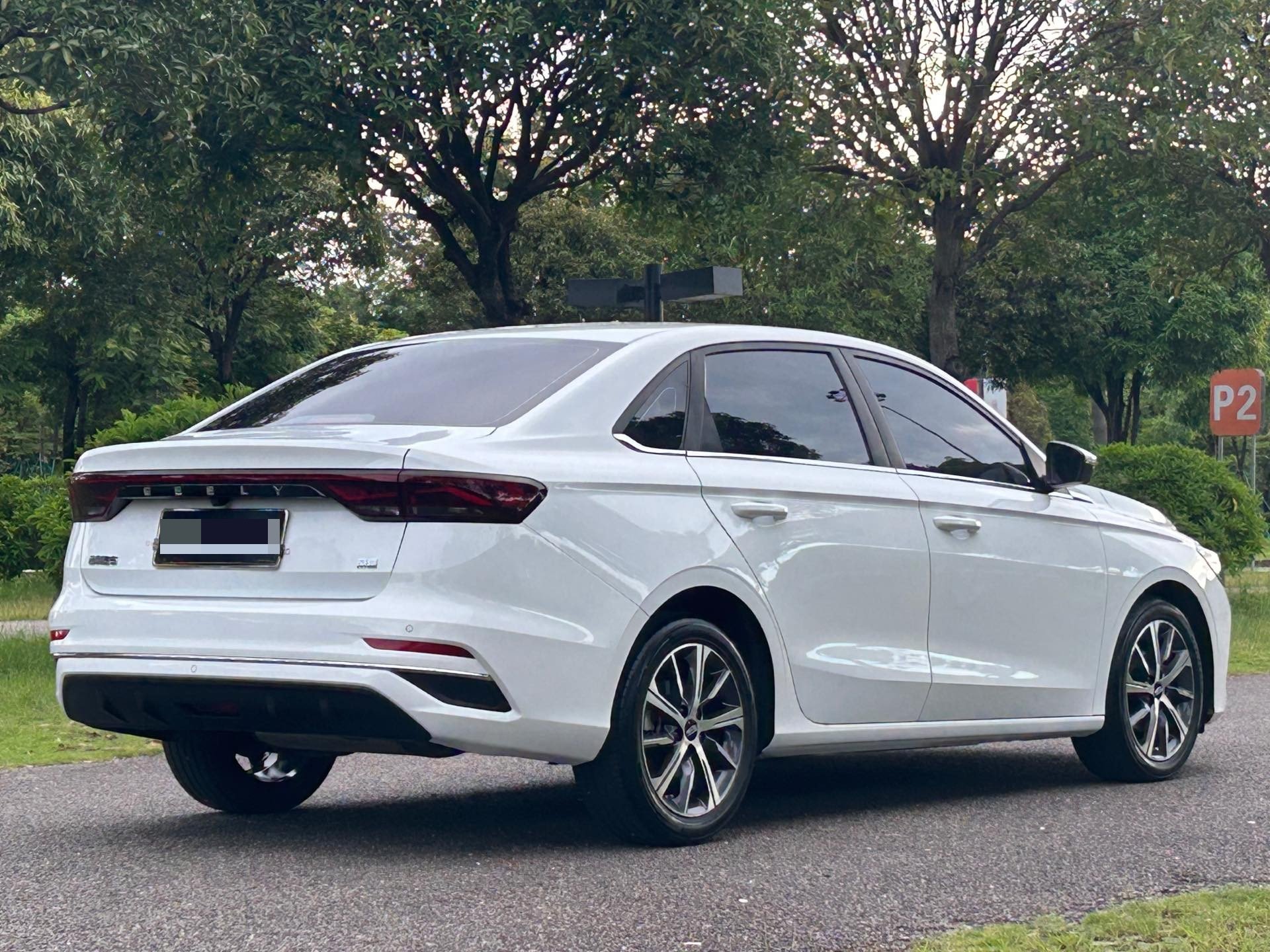 GEELY Emgrand 2023 #3 GEELY Emgrand 2023 image de voiture #3