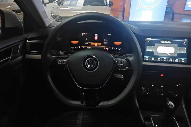 Volkswagen Lavida 2021 car image #11