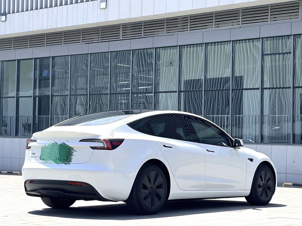 Tesla Model 3 2025 #5 Tesla Model 3 2025 car image #5