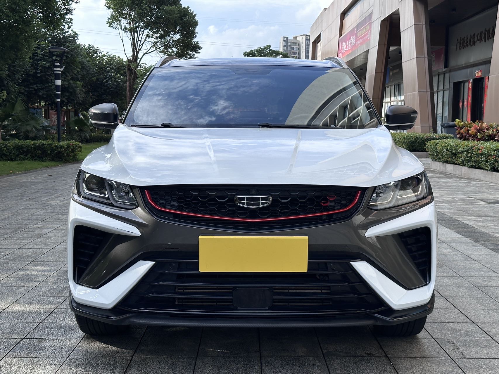 GEELY Coolray 2022 immagine di auto #2