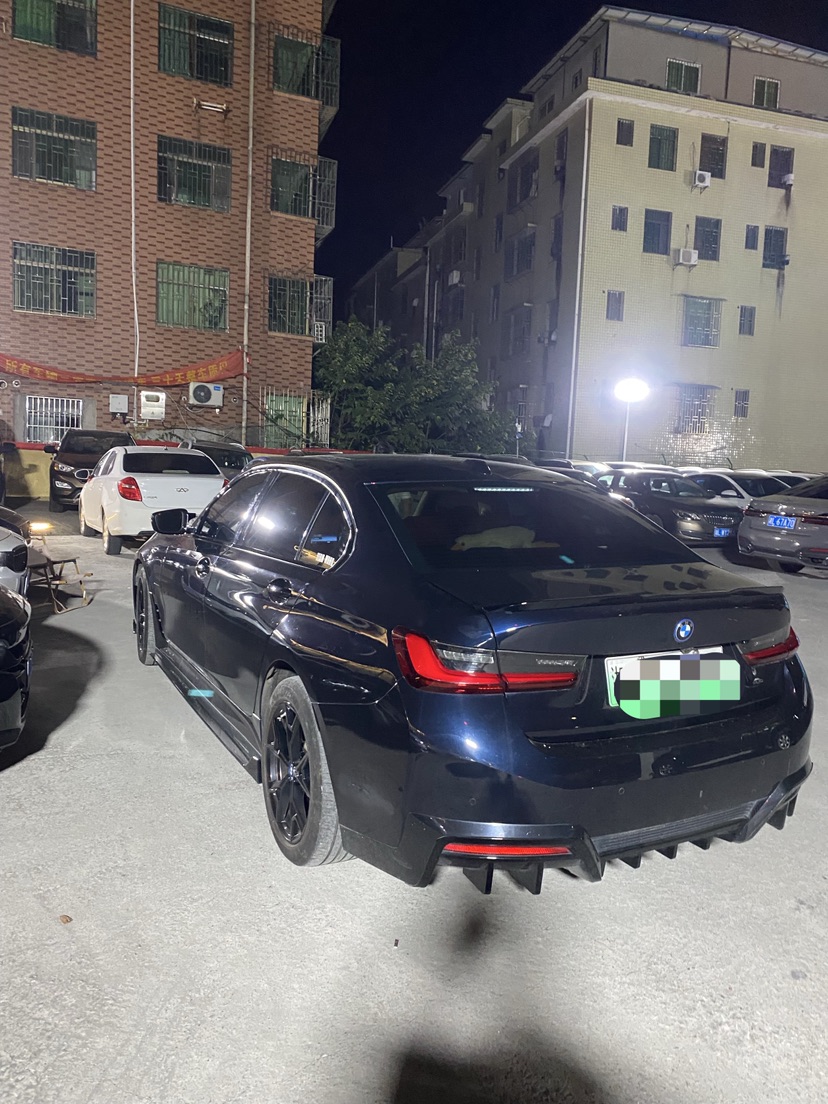 BMW i3 2022 car image #2