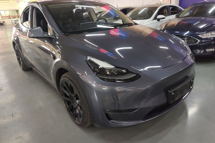 Tesla Model Y 2021 #4 Tesla Model Y 2021 car image #4