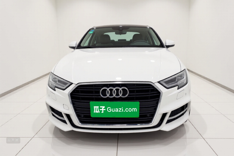 Audi A3 2019 car image #3