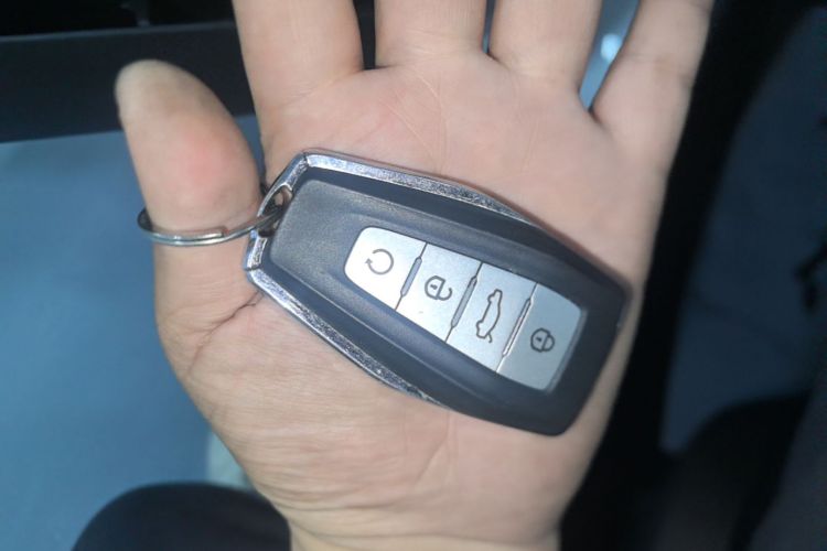 GEELY Emgrand GS 2020 car image #14