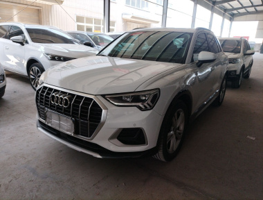 Audi Q3 2020 car image 