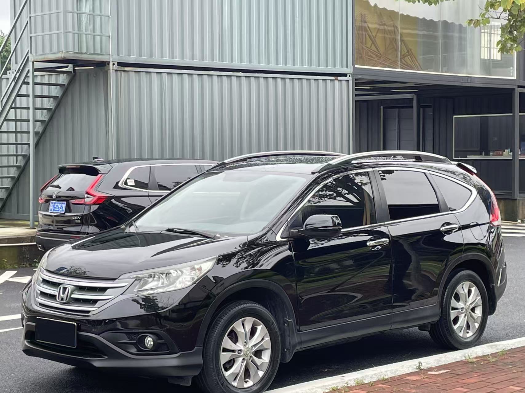 Honda CR-V 2015 car image 