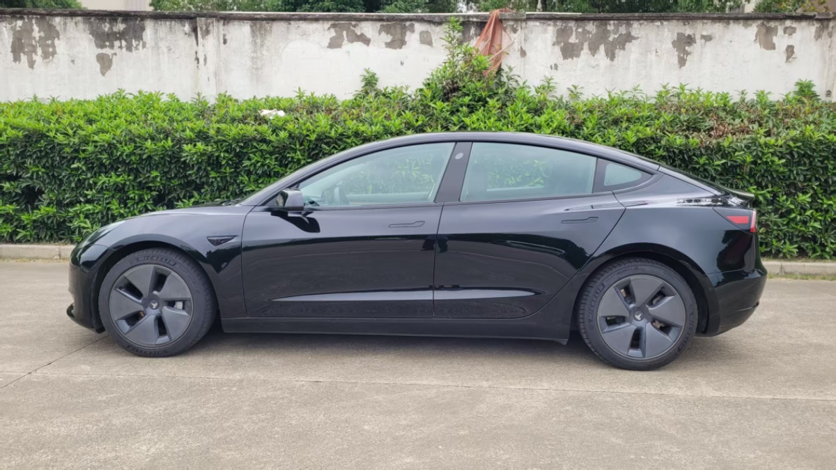 Tesla Model 3 2021 #4 Tesla Model 3 2021 car image #4