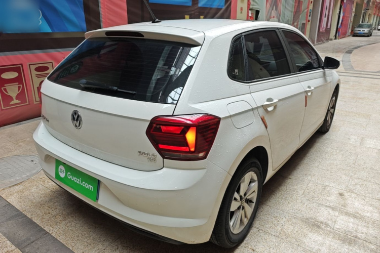 Volkswagen Polo 2020 car image #7