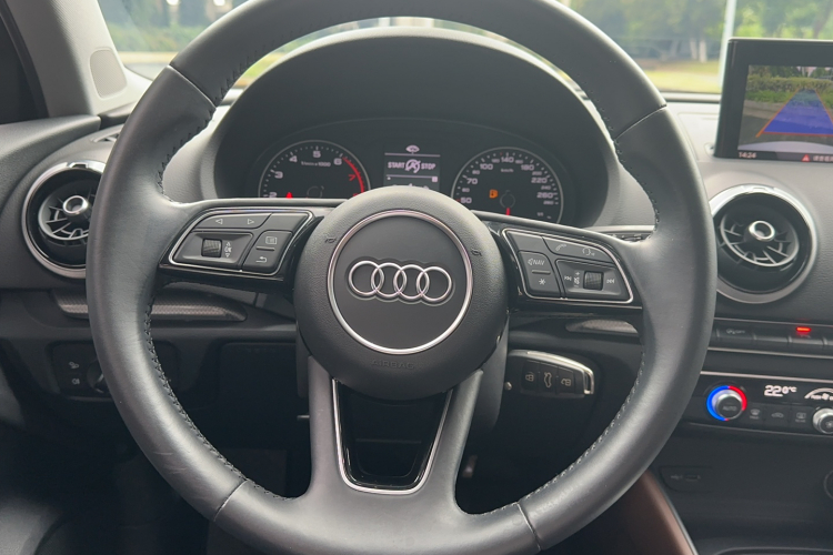 Audi A3 2018 #14 Audi A3 2018 car image #14