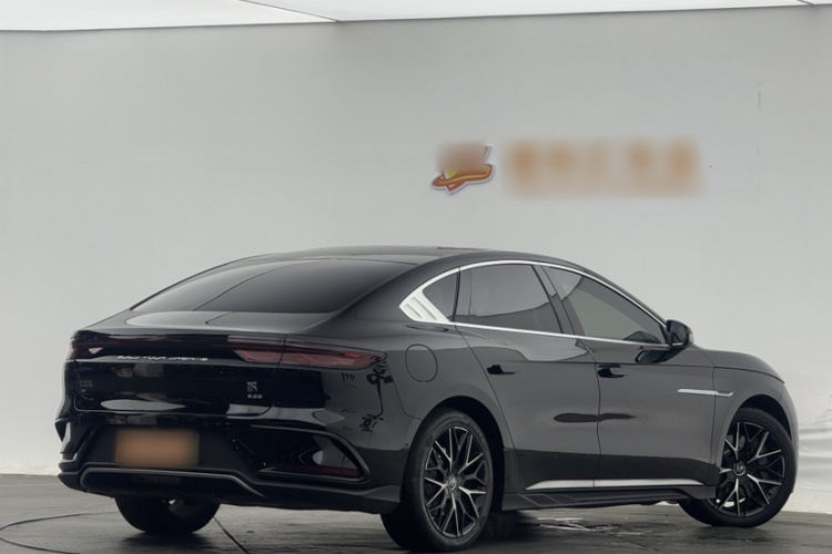 BYD Han 2022 car image #5