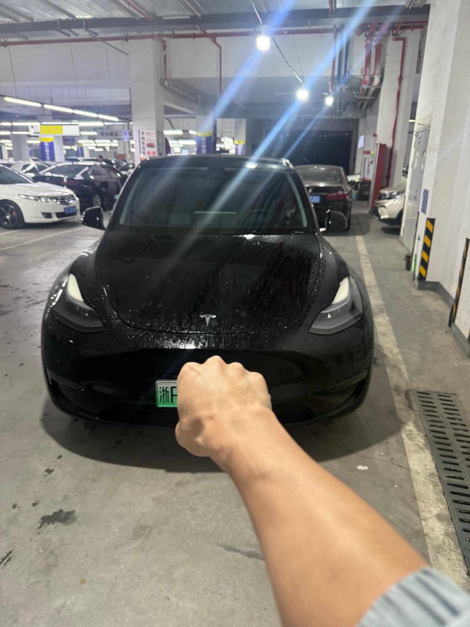 Tesla Model Y 2023 #2 Tesla Model Y 2023 immagine di auto #2