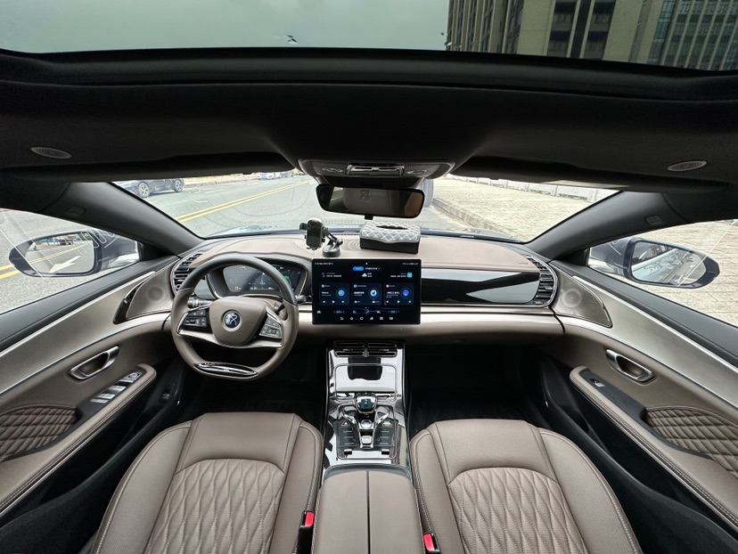 BYD Han 2023 #5 BYD Han 2023 car image #5