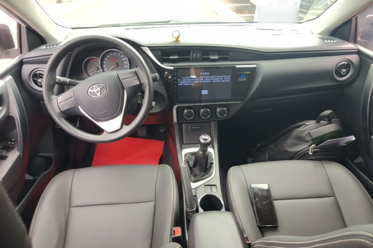 Toyota Corolla 2017 #10 Toyota Corolla 2017 car image #10