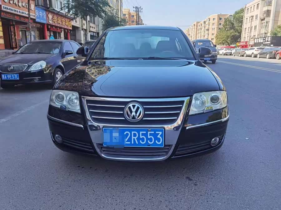 Volkswagen Passat Lingyu 2009 car image #3