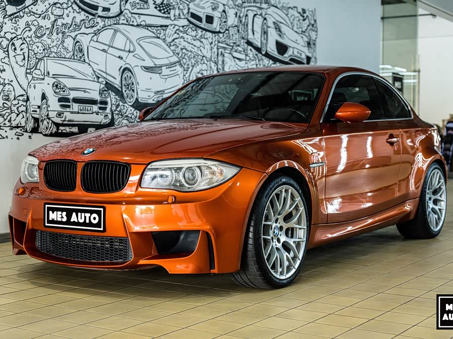 BMW 1 Series M 2011 #3 BMW 1 Series M 2011 car image #3