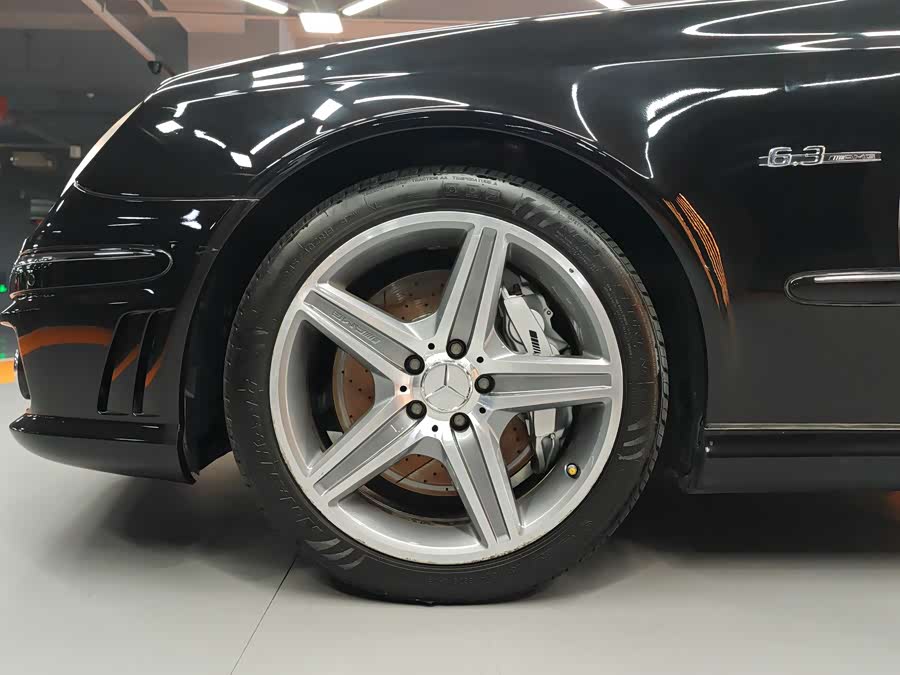 Mercedes-Benz E AMG 2008 immagine di auto #3