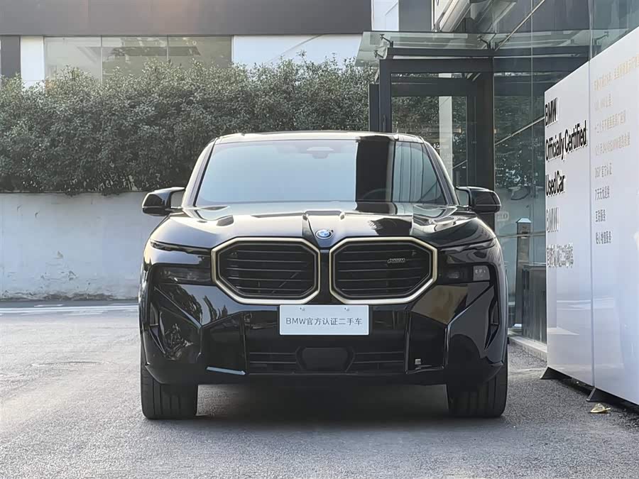 BMW XM 2023 car image #3