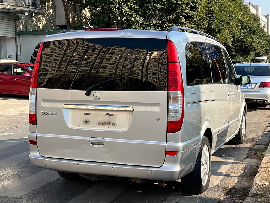 Mercedes-Benz Viano (Imported) 2008 car image #3
