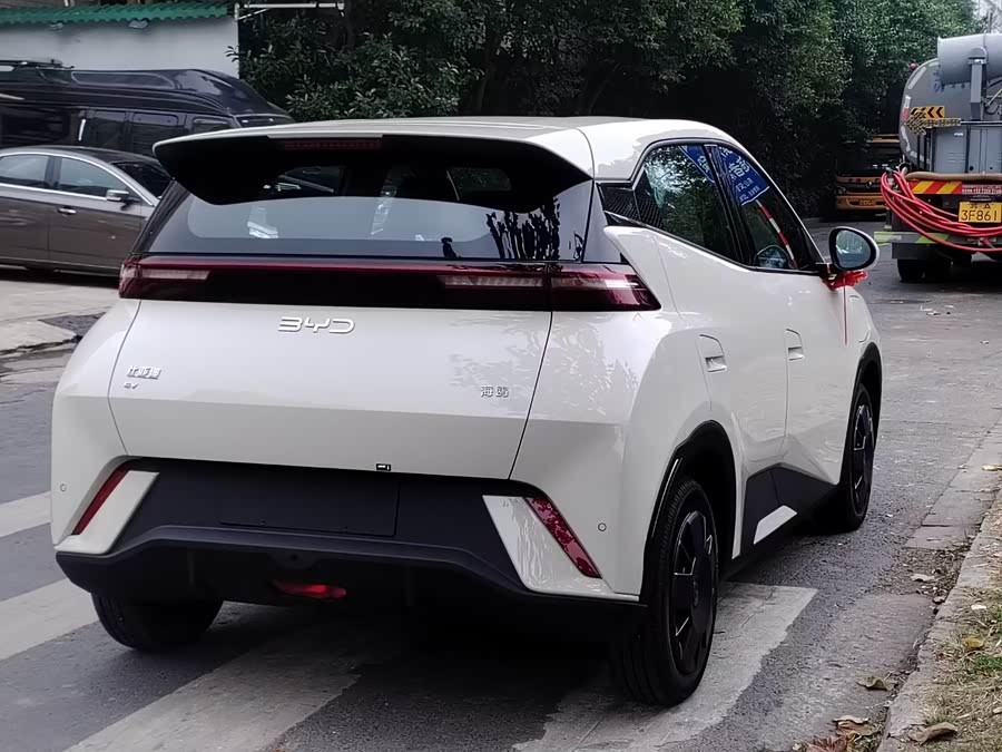 BYD Seagull 2024 immagine di auto #3