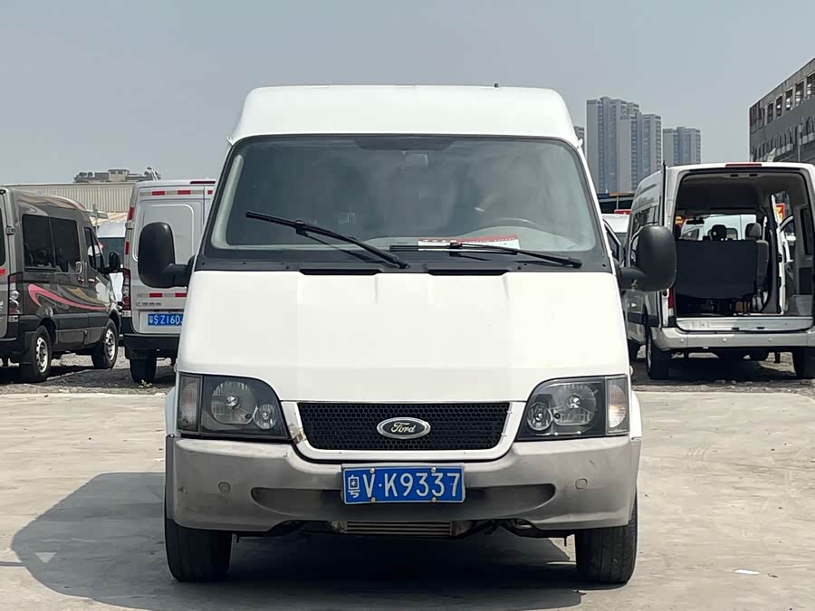 Ford Transit Classic 2016 car image #3