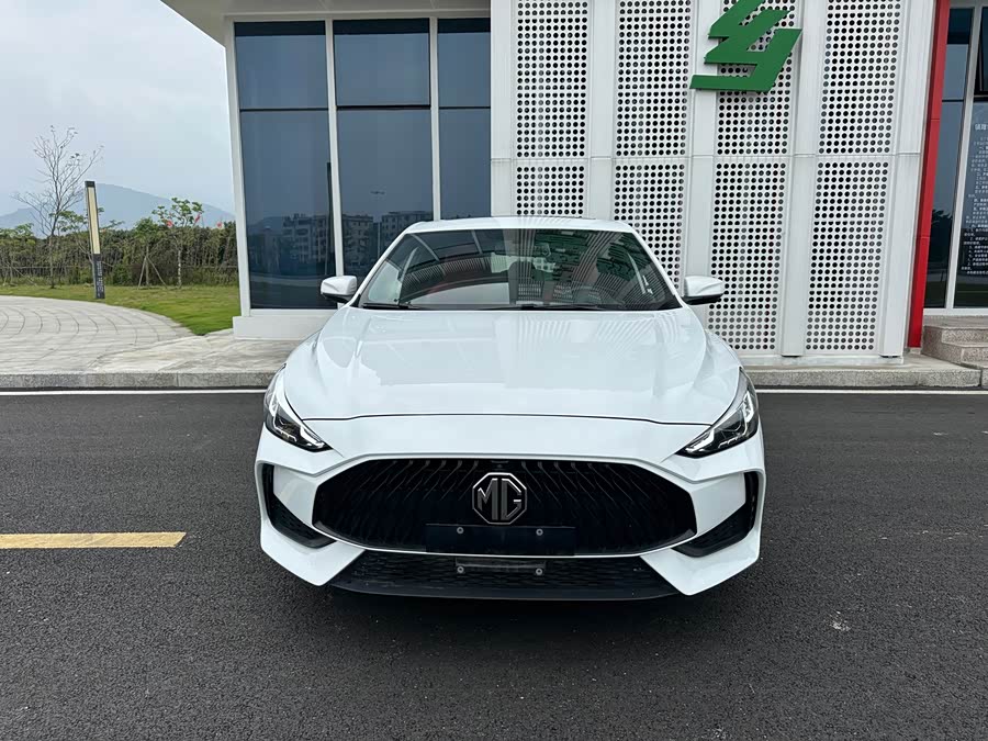 GEELY Coolray 2025 car image #3