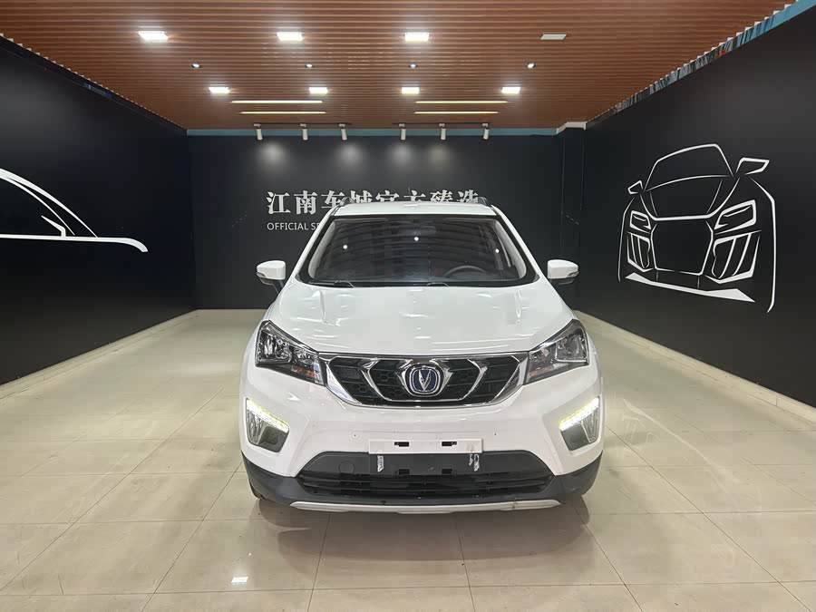 Changan CS15 2018 car image #3