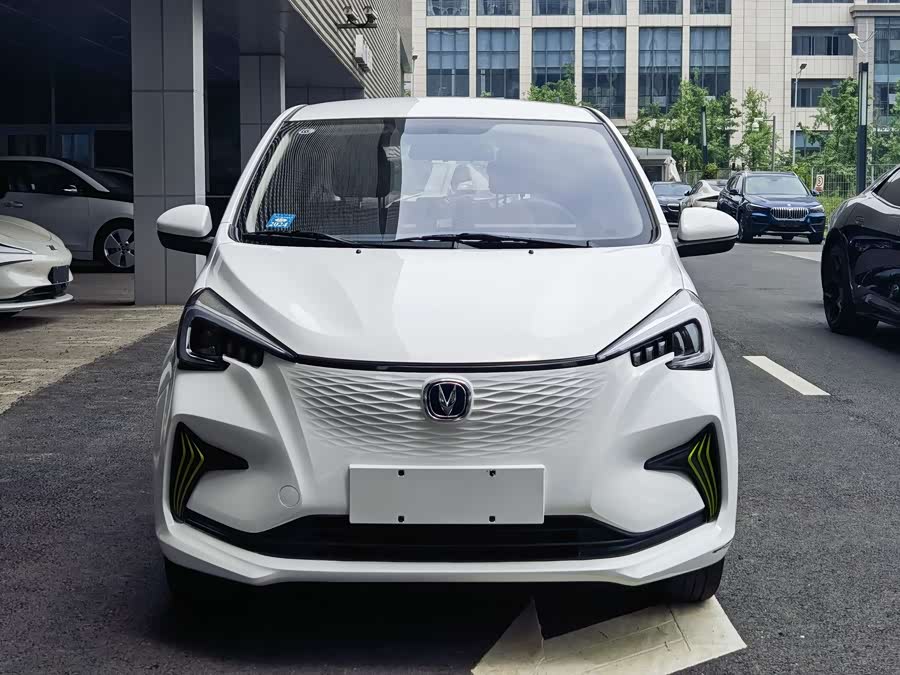Changan BenBen E-Star 2022 car image #3