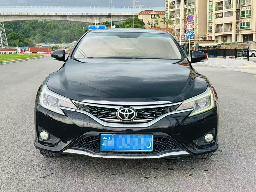 Toyota Reiz 2013 immagine di auto #3