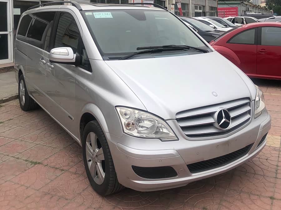 奔驰 唯雅诺 2012 汽车图片 #3