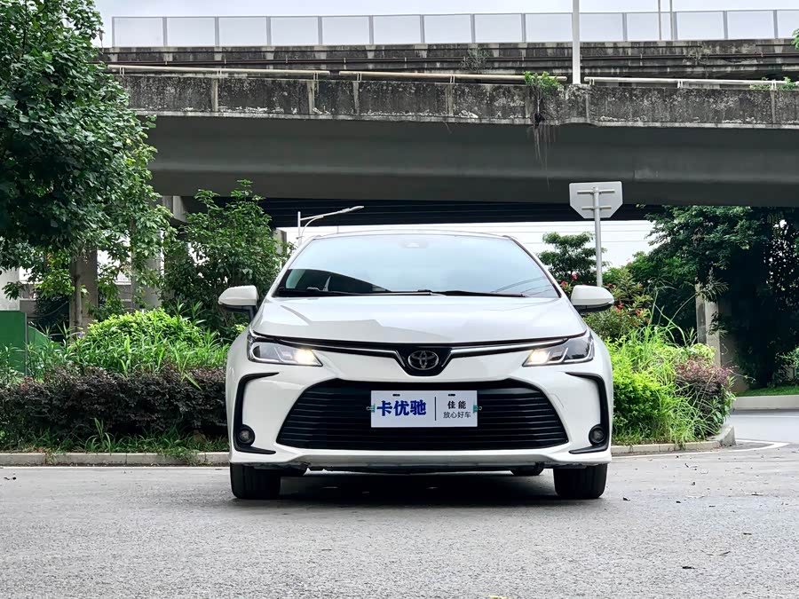 Toyota 2023 immagine di auto #3