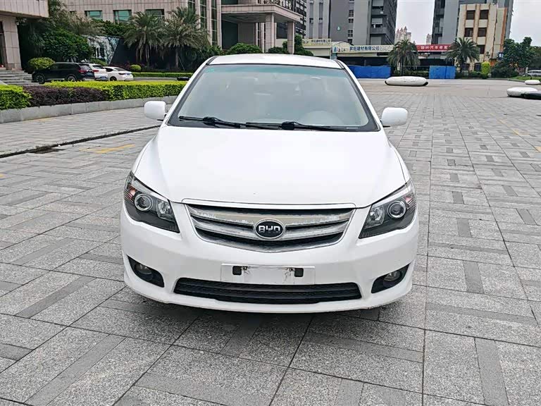 BYD L3 2014 car image #3