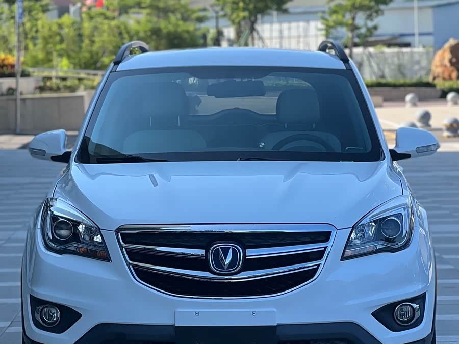 Changan CS35 2019 car image #3