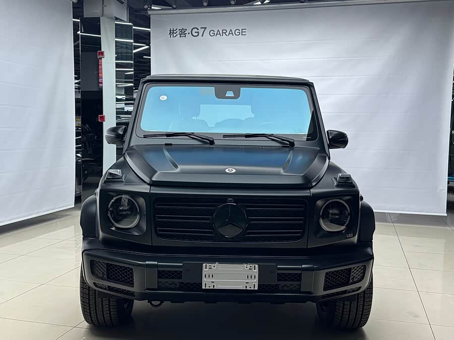 Mercedes-Benz car image #3
