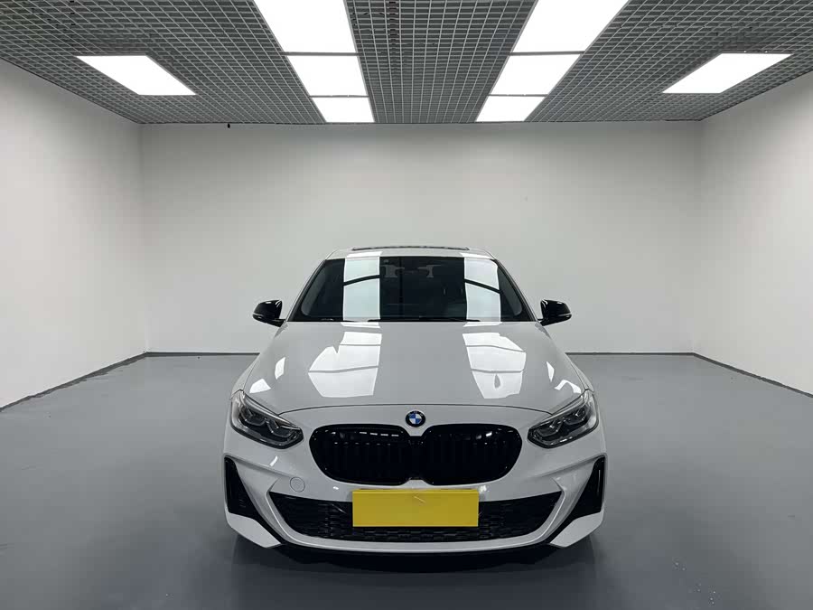 BMW 1 Series 2022 #3 BMW 1 Series 2022 car image #3