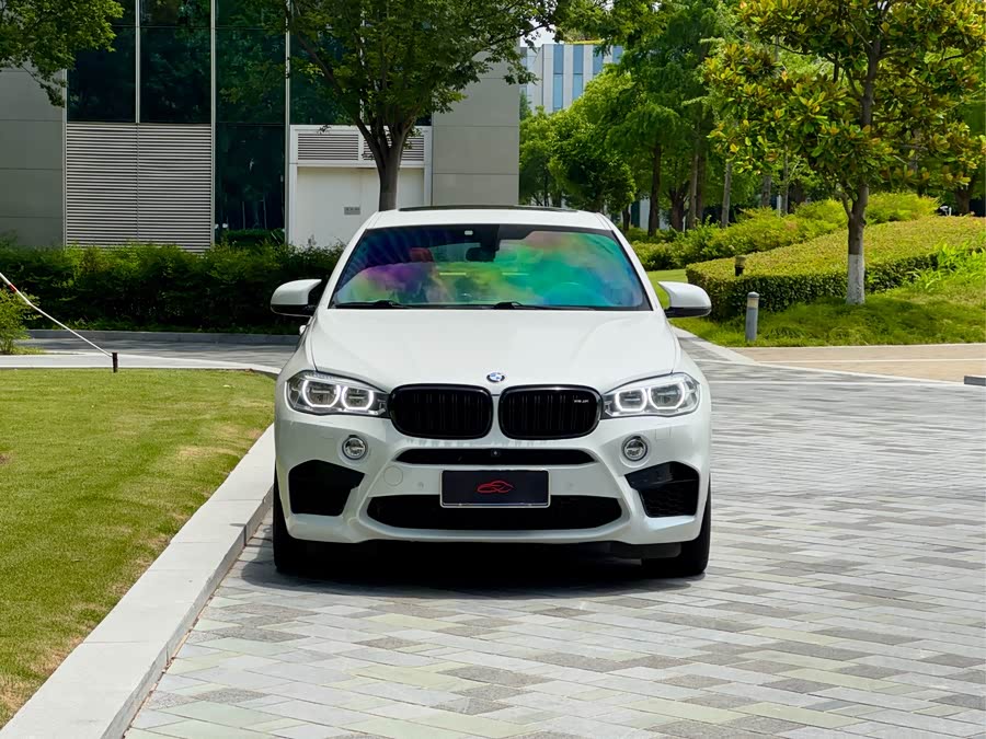 BMW X6 M 2017 car image #3
