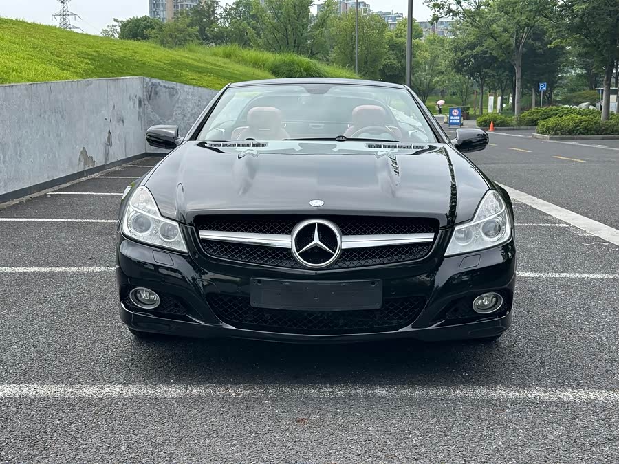 Mercedes-Benz SL Class 2009 car image #3