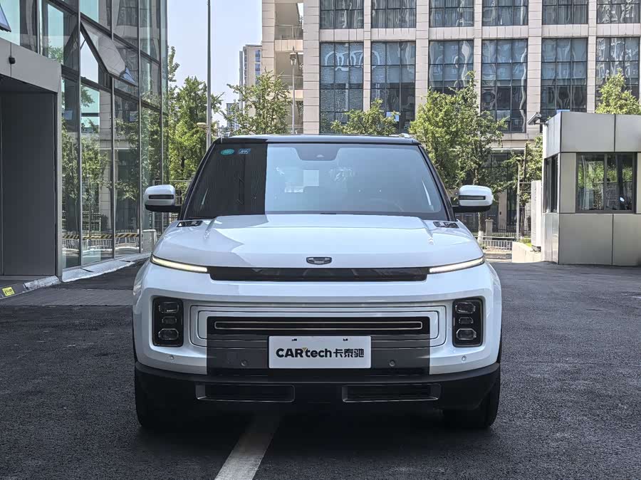 GEELY Monjaro MHEV 2020 car image #3