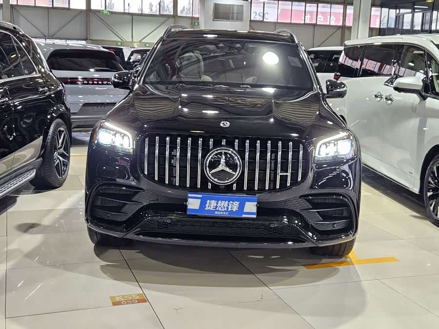 Mercedes-Benz GLS AMG 2023 car image #3
