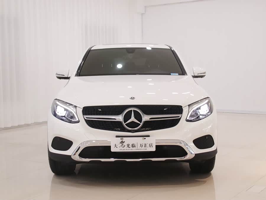 Mercedes-Benz GLC Coupe 2020 #3 Mercedes-Benz GLC Coupe 2020 car image #3