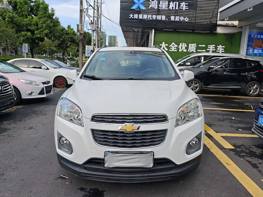 Chevrolet Tracker 2015 car image #3