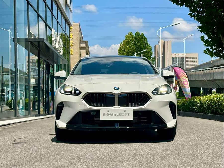 BMW 2 Series 2025 car image #3