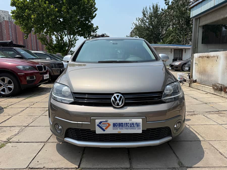 Volkswagen Golf (Imported) 2012 imagem de carro #3