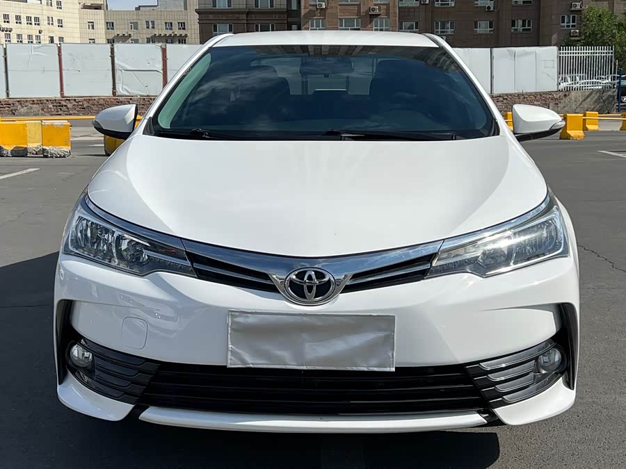 Toyota Corolla 2018 #3 Toyota Corolla 2018 car image #3