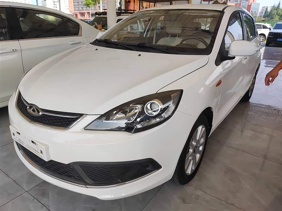 Chery Fulwin 2 2015 صورة سيارة #3